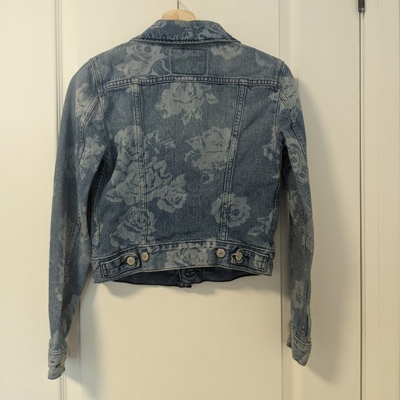 Levis Denim Jacket with Rose/Floral Print - Size XS - Picture 2 of 7